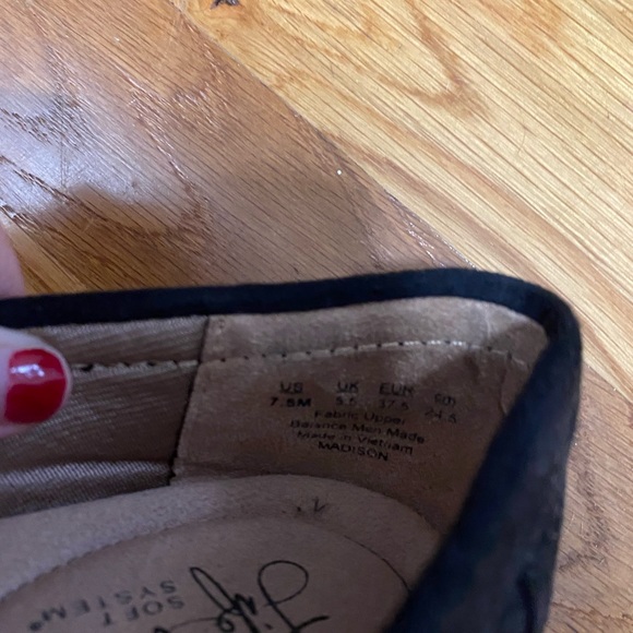 Black lifestride 7.5 loafers - Picture 3 of 3